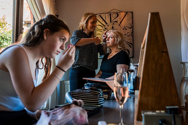 Makeup session at Dodmoor with three people.